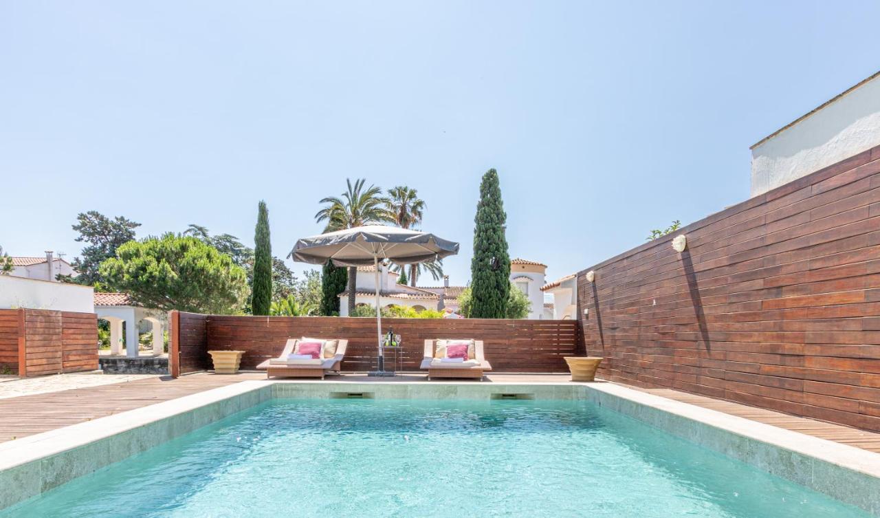 Villa Apart-rent Casa Al Canal Llobregat 0106 *