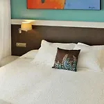 Oasis Park Junior Suites