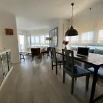 Espectacular Piso De 134M2 En Primera Linea De Mar