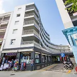 Roses Apartments Beach - 3 Rooms 2Baths