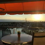 Vue Panoramique Sur La Mediterrannee, Appartement Sur Canal & Proche Plage