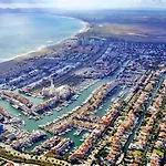 One Bedroom Appartement At Empuriabrava 50 M Away From The Beach With Lake View And Furnished Terrace