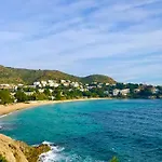 Apartamento En Roses Con Vistas Al Mar A 50 Metros De La Playa