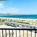 Cozy Beach-Front Studio With Amazing Sea View