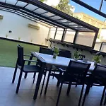 Apartamento Con Gran Jardin Privado