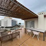 Beautiful Loft, Huge Sunny Terrace, View Over The Beach And Sea