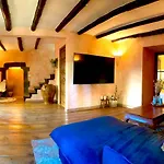 Autentica Casa Del Sxvii En La Costa Brava