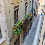 Flateli Cort Reial 10