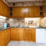 Bravissimo El Lleo, Bright 4-Bedroom Apartment