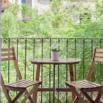 Sleep & Stay Home With Balcony Bonaventura 3