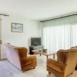 Apartamento Residencial 2º 1ª
