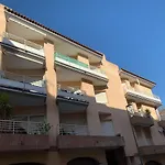 Acogedor Apartamento En Roses - 50M Playa - Wifi - Aire Acondicionado