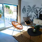 Gmid Immo Apartamento Con Gran Terraza Con Vistas Al Mar En Roses