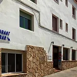 Hostal Restaurante Es Bas