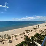 Miramar 44