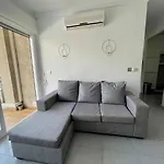 Acogedor Y Centrico Apartamento A 1' De La Playa