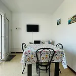 Trabuc - Apartamento Con Piscina Comunitaria