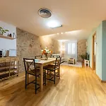 Bravissimo Pou Rodo, Authentic 1-Bedroom Apartment