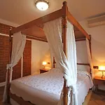 Apart-Rent Villa Requesens 0003