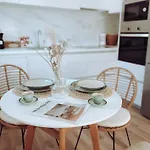 Apartamento En El Nucli Antic De L'Escala