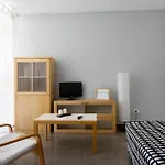 Cute Tiny Flat Near The Beach And City Center