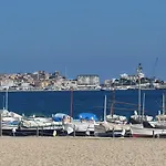 Costa Brava-Palamos: Nice Triplex Near To The Beach