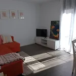 Pis Practic I Agradable Sobre La Marina Palamos