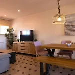 Penthouse With A 80M2 Terrace Near The Beach