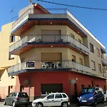 Luminoso Apto Centrico A 100M De La Playa Del Puerto Con Wifi, Balcon Y Cocina Renovada - Es-228-71