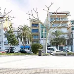 Pi I Sunyer 2-B -Apartamento Amplio Y Luminoso En El Centro De Roses, Delante Del Mar, Con Vistas Al Mar. - Es-228-118