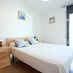 Apartamento En Roses: Primera Linea De Mar, Piscina, Aire Acondicionado, Parking - Es-228-87