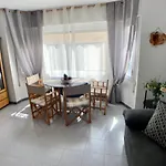 Blanes Old Town: 2 Blocks/2 Min Walk To The Beach