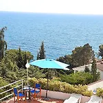 Villa Cherry