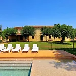Masia Restaurada Con Piscina Privada28 Pax