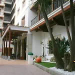 Hotel La Carolina