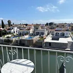 Lcdm Apartamento Vista Canal Y Piscina Comunitaria
