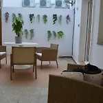 Roses Center 3