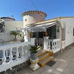 Xalet Amb Piscina Privada
