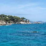 Hauzify I Casa Arboc
