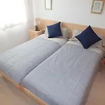 Apartamento Con Piscina Comunitaria Y Parking En Roses, Cerca De Playa Y Actividades - Es-204-15