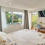 Villa Portugal With Pool & Mountain View
