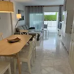 Amplio Apartamento Con Acceso Directo A Piscina