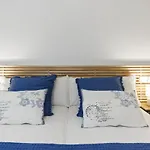 Bravissimo Placa Catalunya, 2-Bedroom Apartment With Terrace