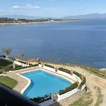Maravilloso Apartamento Primera Linea De Mar