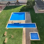 Apartamento Con Piscina Cerca De La Playa