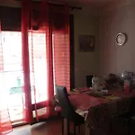 Appartement Proche De La Plage Avec 2 Chambres, Terrasse Et Parking A Santa Margarita, Roses - Es-204-58