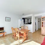 Apartment Platja De Roses-5 By Interhome