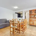 Apartment Platja De Roses-7 By Interhome