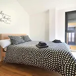 Stunning Apartment W Amazing Views In Girona