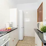 Basic Comfort Apartment Poeta Marquina Pb 2026